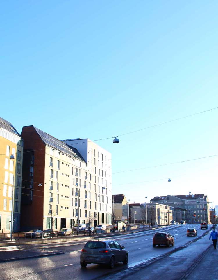 晴れたヘルシンキの市街地